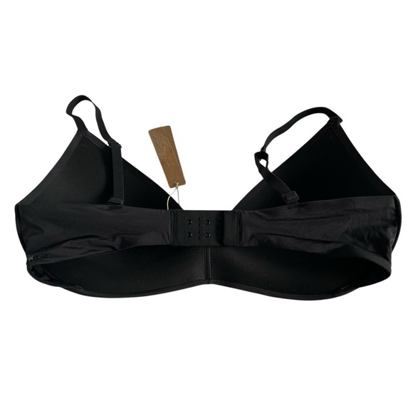Skims Kim Kardashian Wireless Form Push Up Plunge Bra in Onyx Black Size 34D - Picture 4 of 7